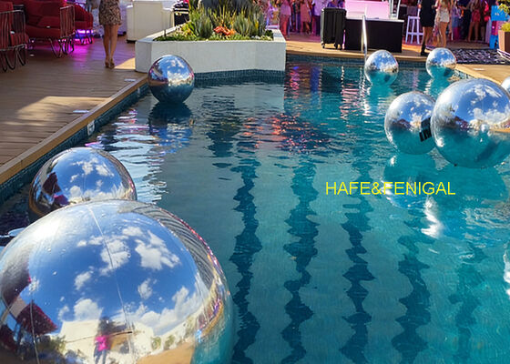 Luxurious PVC Inflatable Silver Mirror Balloons As A Solo Installation on Water